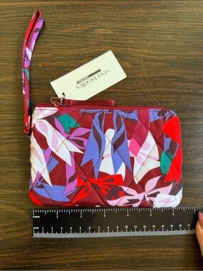 NWT Vera Bradley Ultralight Essential Zip Wristlet Wallet Pouch Bow Show